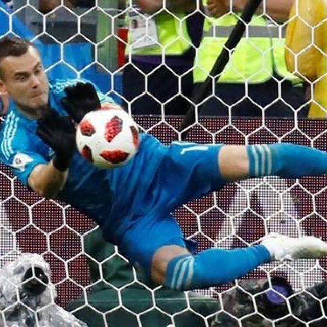 Ankinfeev brilha e Rússia elimina a favorita Espanha nos pênaltis da Copa do Mundo