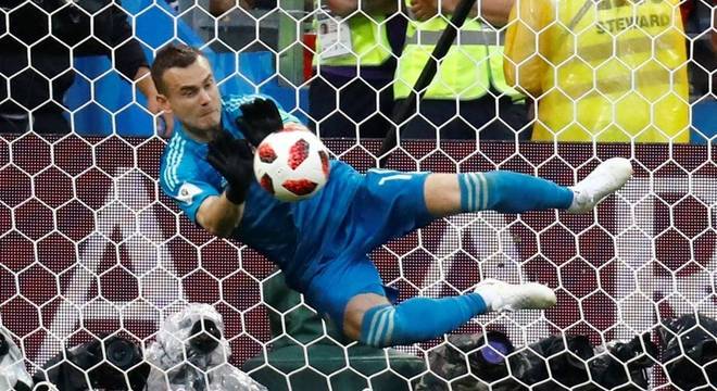 You are currently viewing Ankinfeev brilha e Rússia elimina a favorita Espanha nos pênaltis da Copa do Mundo