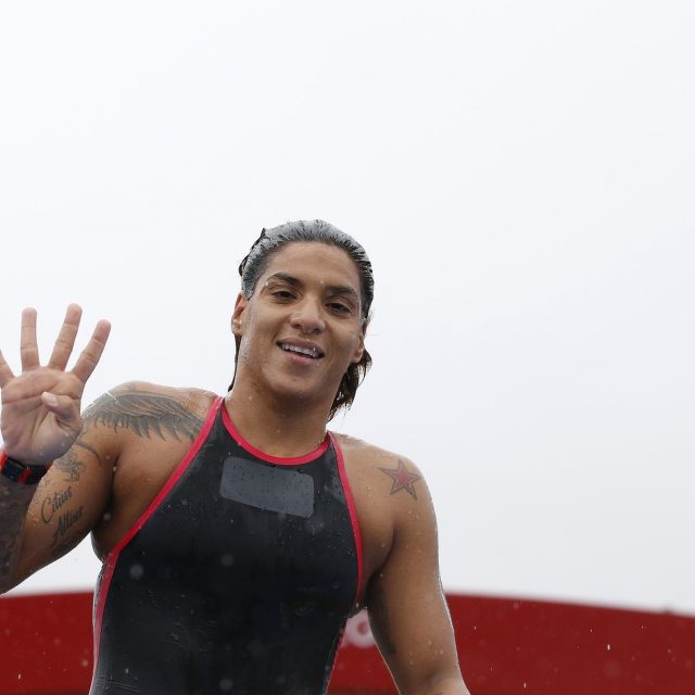 Imbatível! Ana Marcela Cunha vence a prova dos 25km no Mundial de Esportes Aquáticos e quebra mais um recorde