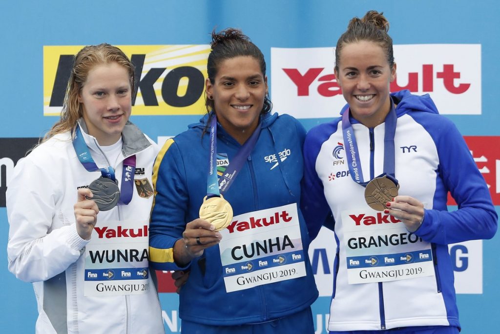 Imbatível! Ana Marcela Cunha vence a prova dos 25km no Mundial de Esportes Aquáticos e quebra mais um recorde 1