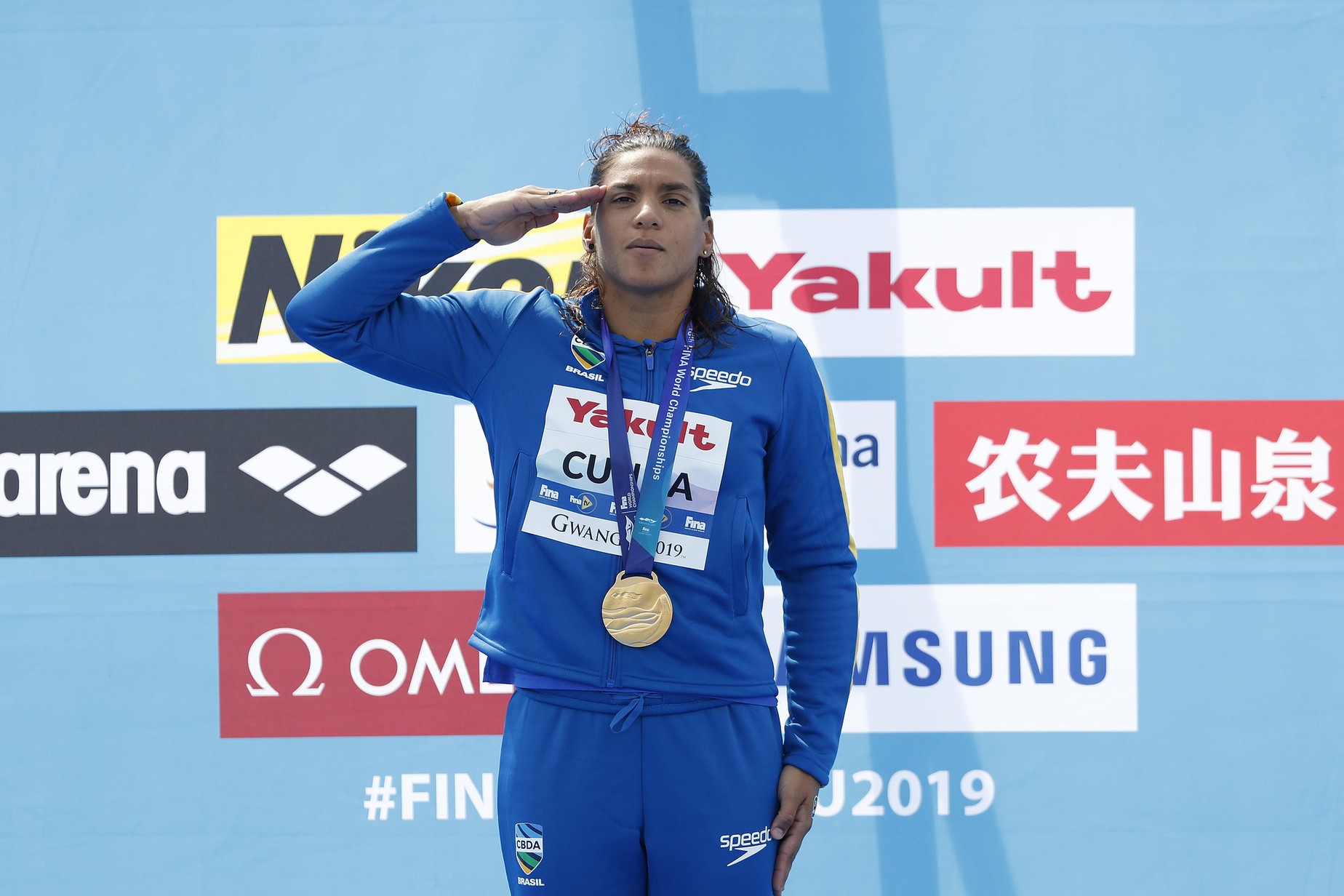 You are currently viewing Ana Marcela se torna a maior da história após vencer prova dos 5km no Mundial de Esportes Aquáticos na Coreia do Sul
